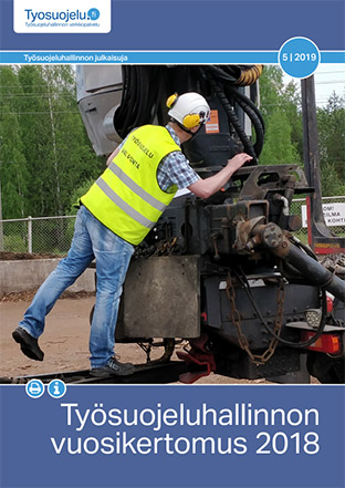 Vuosikertomuksen 2018 kansi